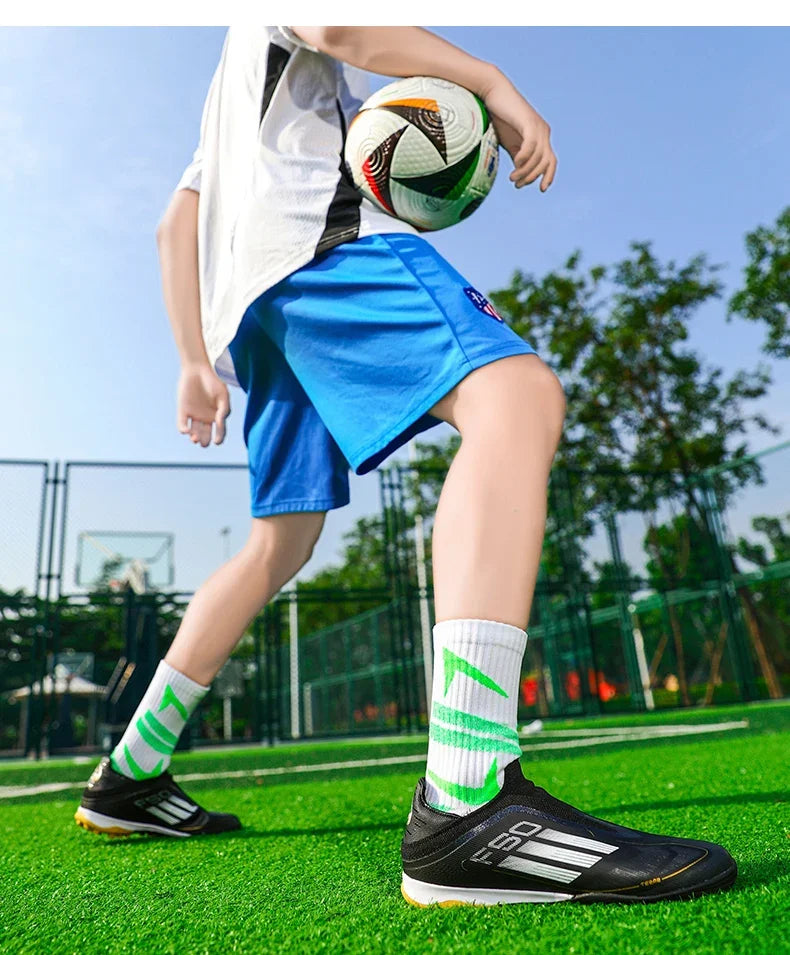 Men Football Boots TF/FG Society Original Indoor Low Cut Professional Soccer Shoes Unisex Football Shoes Ultralight Sport Wear