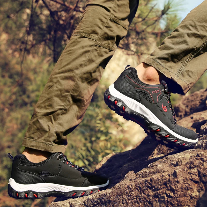 Spring Autumn Winter Male Lightweight Walking Shoes