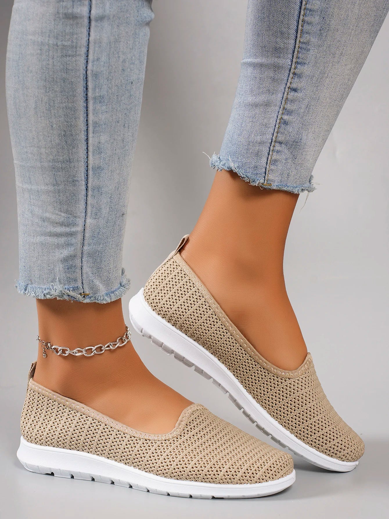 Women's summer breathable mesh flat shoes