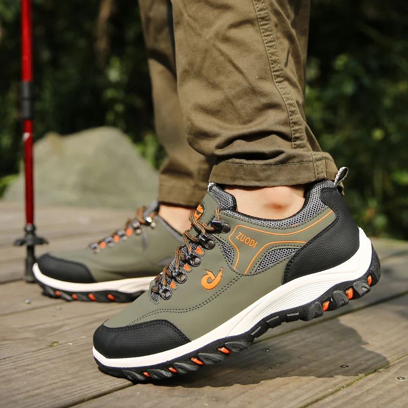 Spring Autumn Winter Male Lightweight Walking Shoes